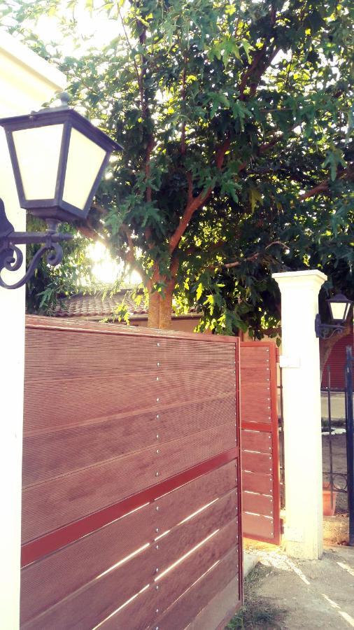Voula Accommodation Агиос-Георгиос Экстерьер фото