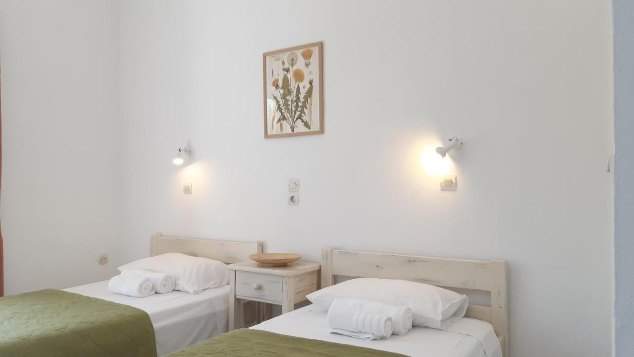 Voula Accommodation Агиос-Георгиос Экстерьер фото