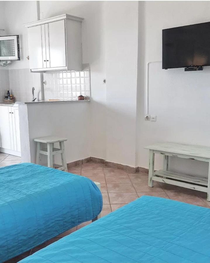 Voula Accommodation Агиос-Георгиос Экстерьер фото